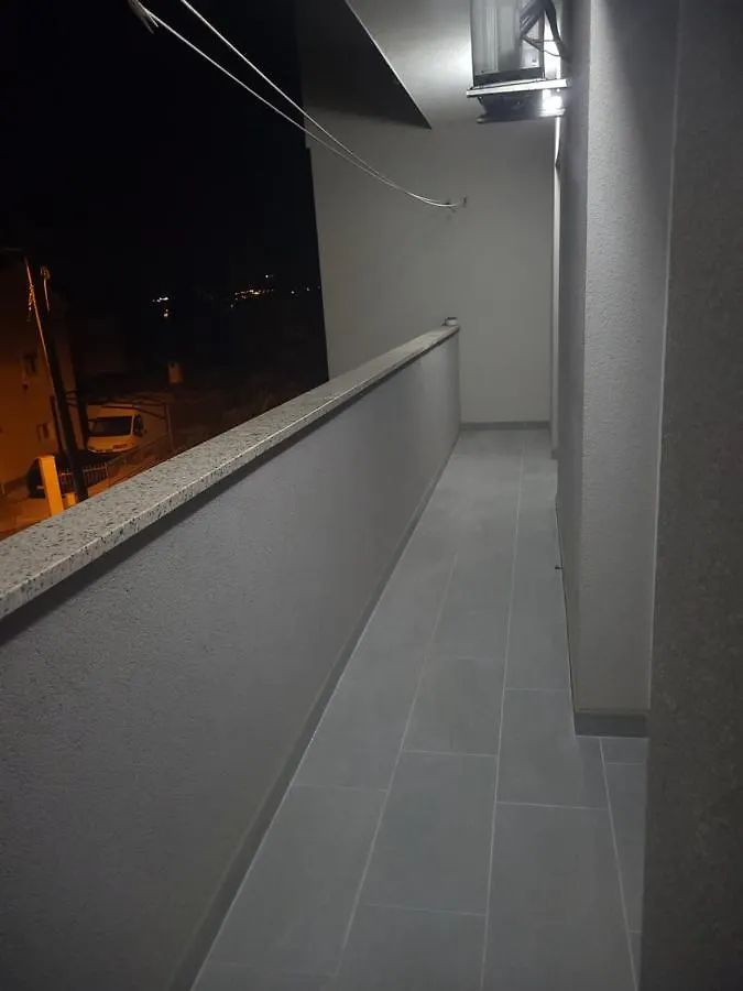 Apartmani Skorpion Kaštela 0*,