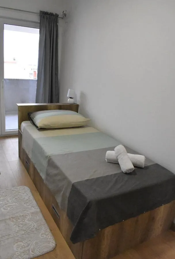 Guest house Apartmani Skorpion Kastela